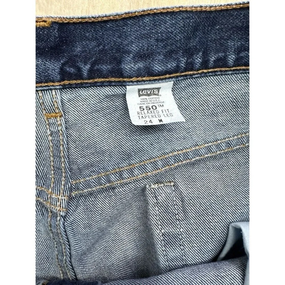 Vintage Levi's 550 Jeans Women's 24W Blue Relaxed Fit Tapered Leg EUC! - Picture 2 of 5